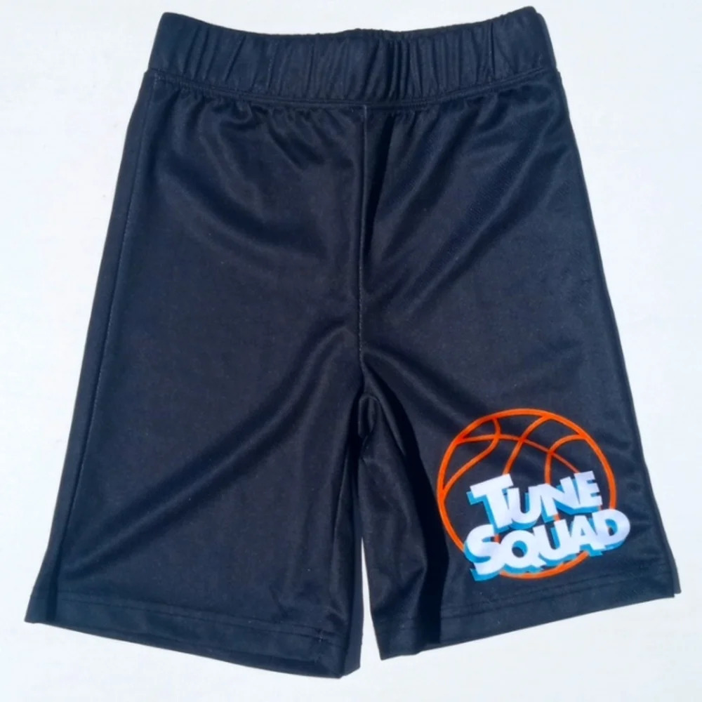 NWOT- Space jam a new legacy, tune squad boys black shorts. Size 6-7 S. …​​​​​​